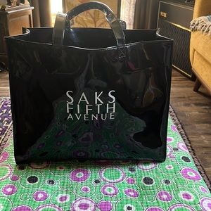 SAKS FIFTH AVENUE black vinyl tote shopping bag  w/ pocket
